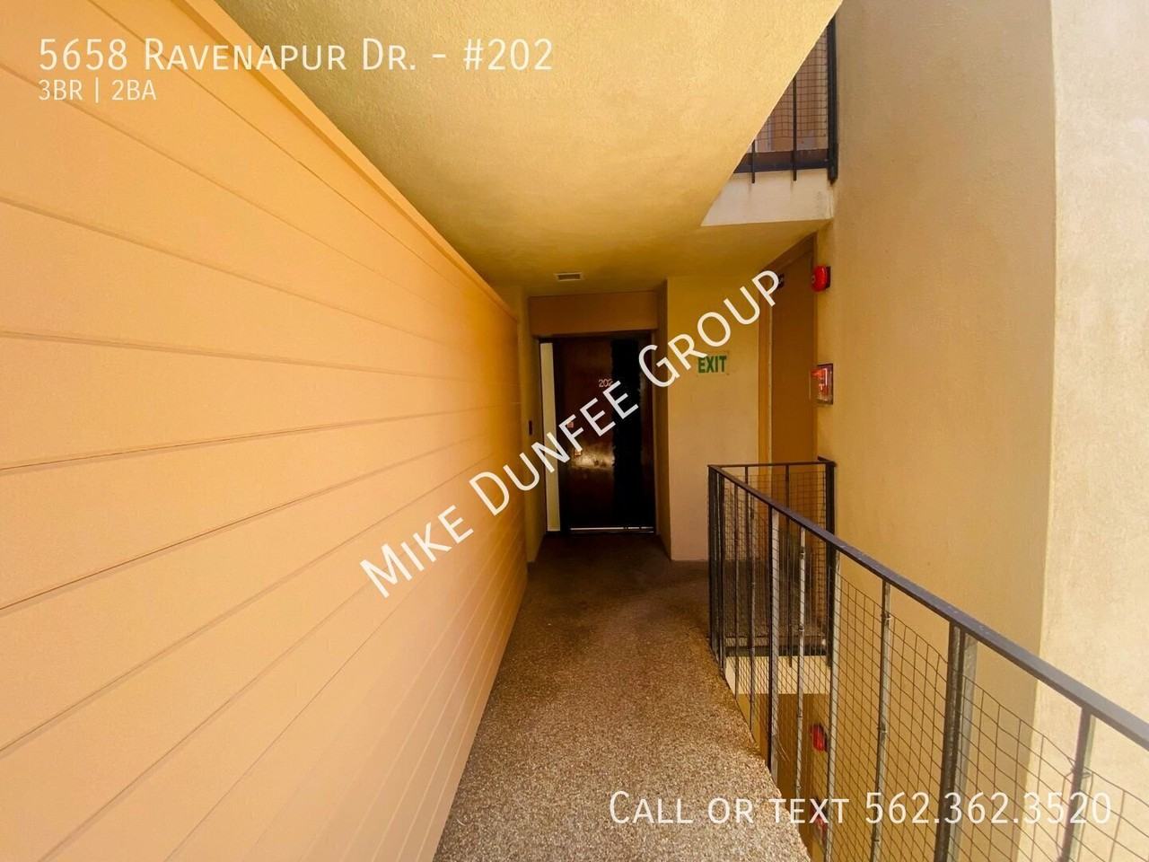 5658 Ravenspur Dr #202 - Photo 3 of 33