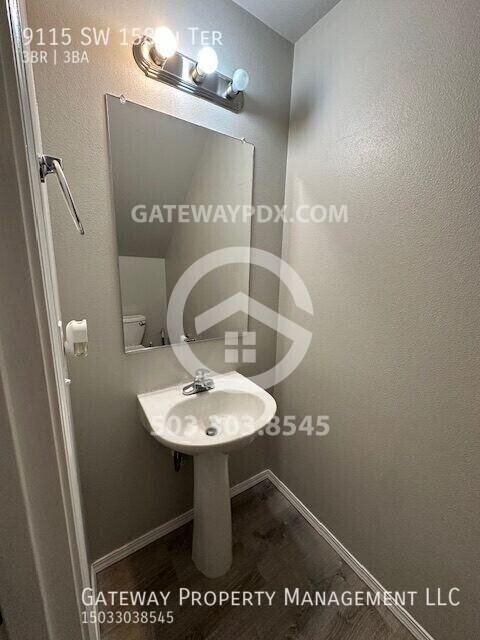 9115 Sw 158th Ter - Photo 5 of 27