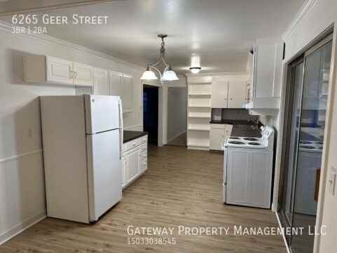 6265 Geer St - Photo 5 of 24
