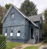 featured image of 18 Lasalle St #LOWER