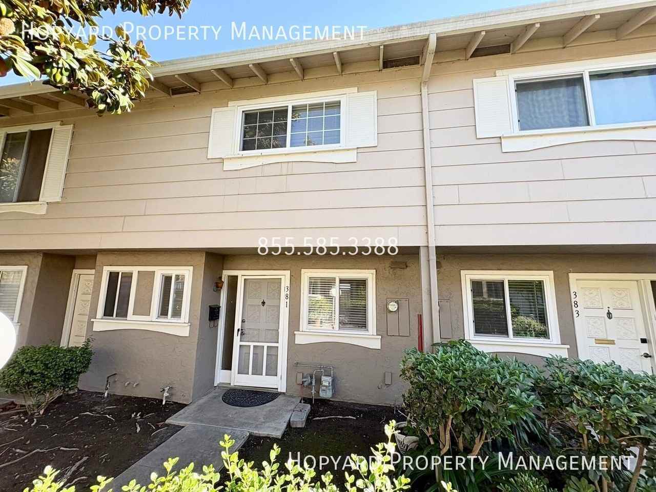 381 N Temple Dr - Photo 3 of 20