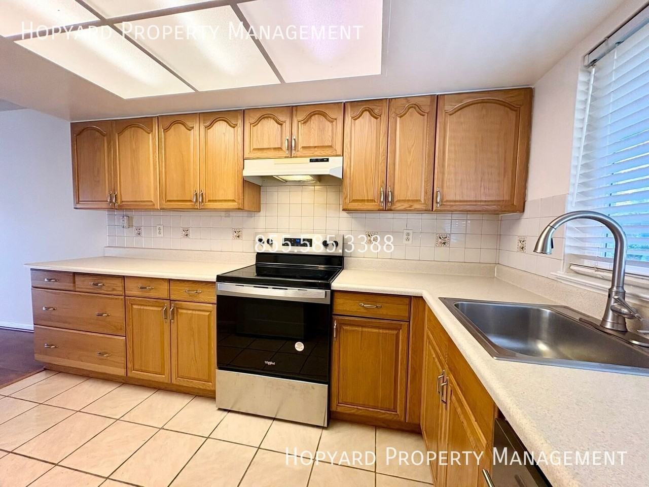 381 N Temple Dr - Photo 7 of 20