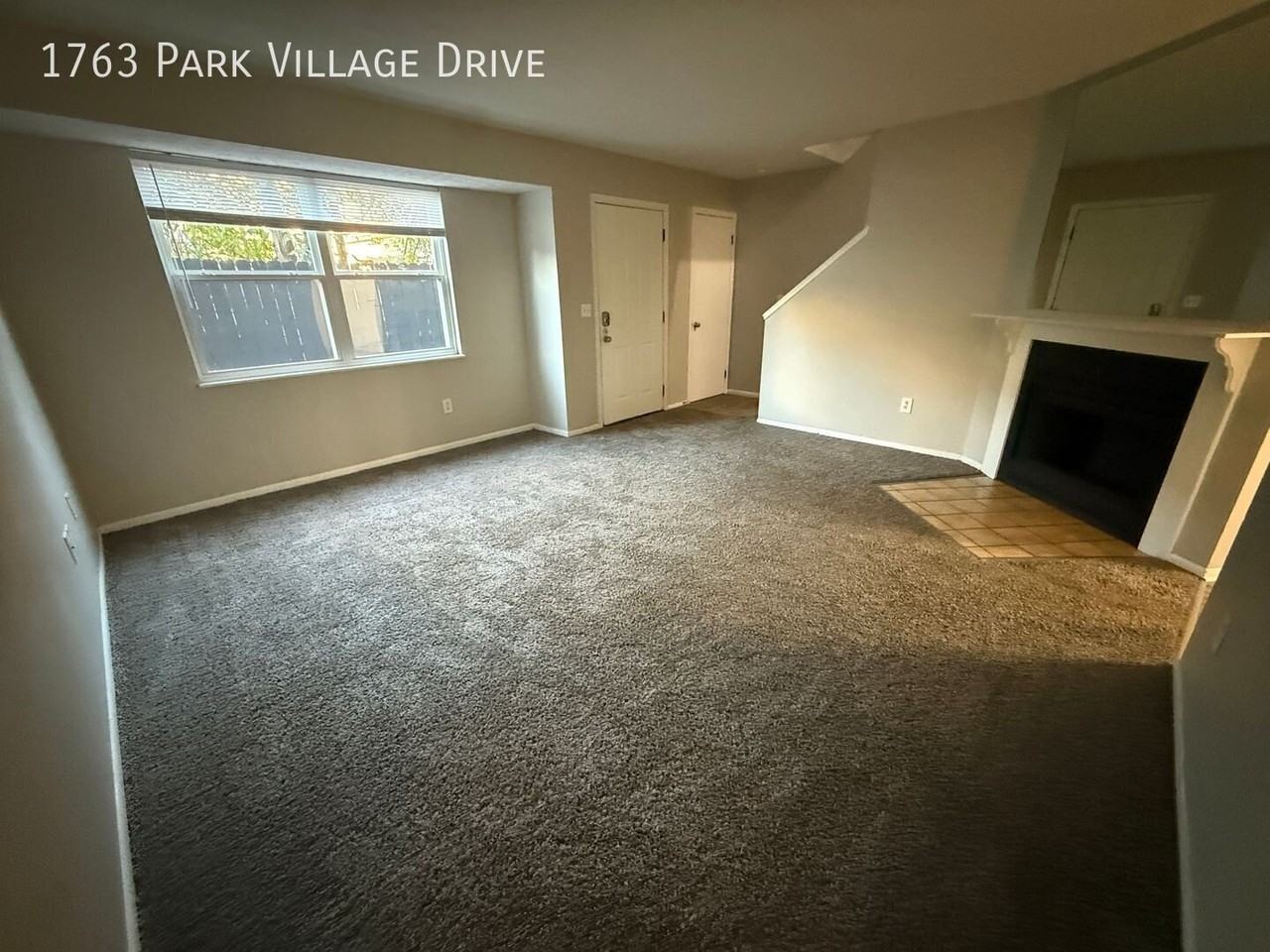 1763 Park Village Dr - Photo 6 of 31