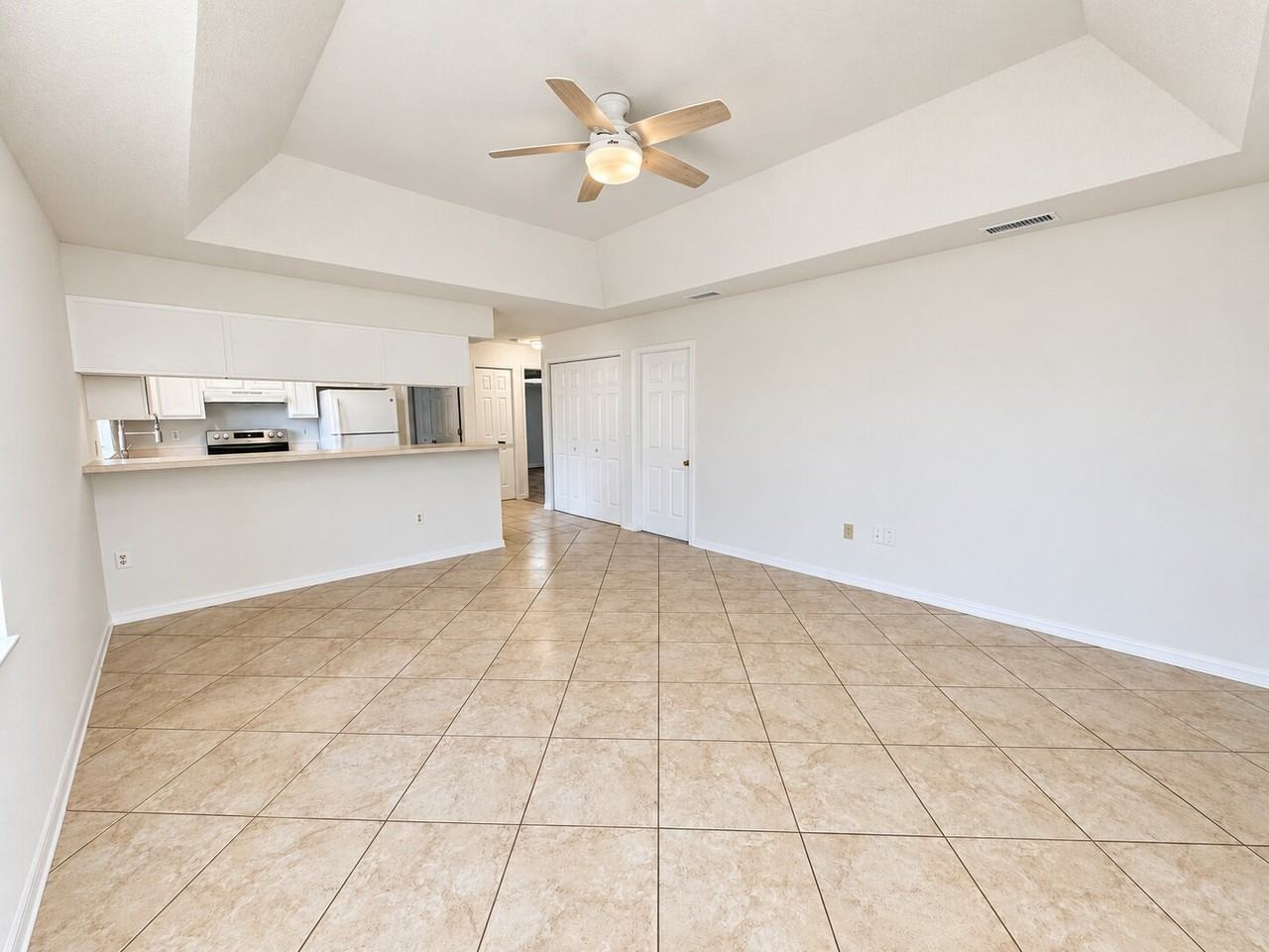 50 Atlantic Oaks Cir #A - Photo 3 of 17