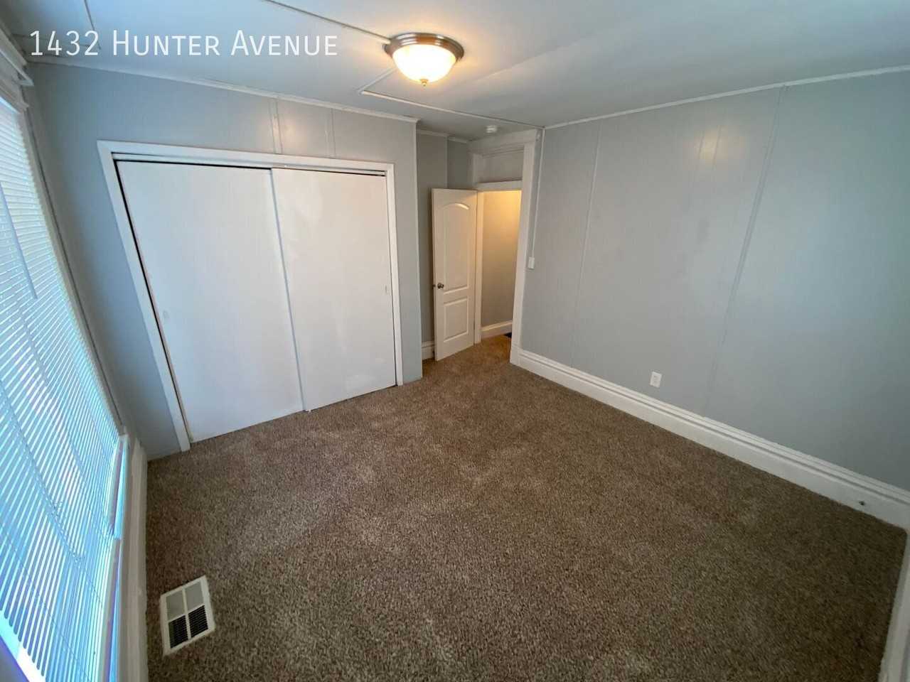 1432 Hunter Ave - Photo 5 of 16