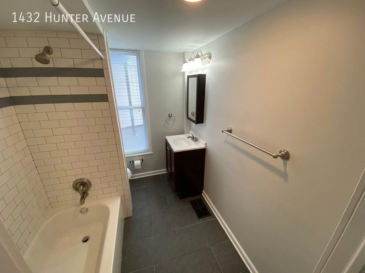 1432 Hunter Ave - Photo 7 of 16