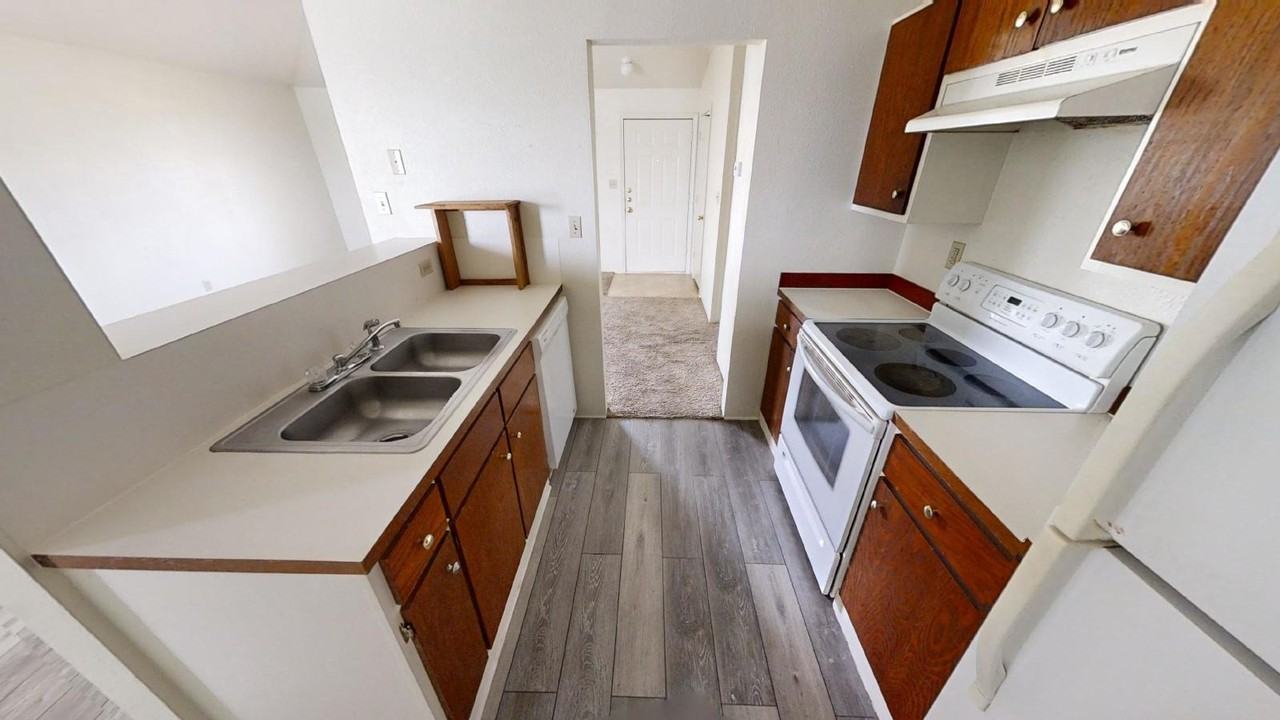 3096 Carrol Dr - Photo 6 of 23