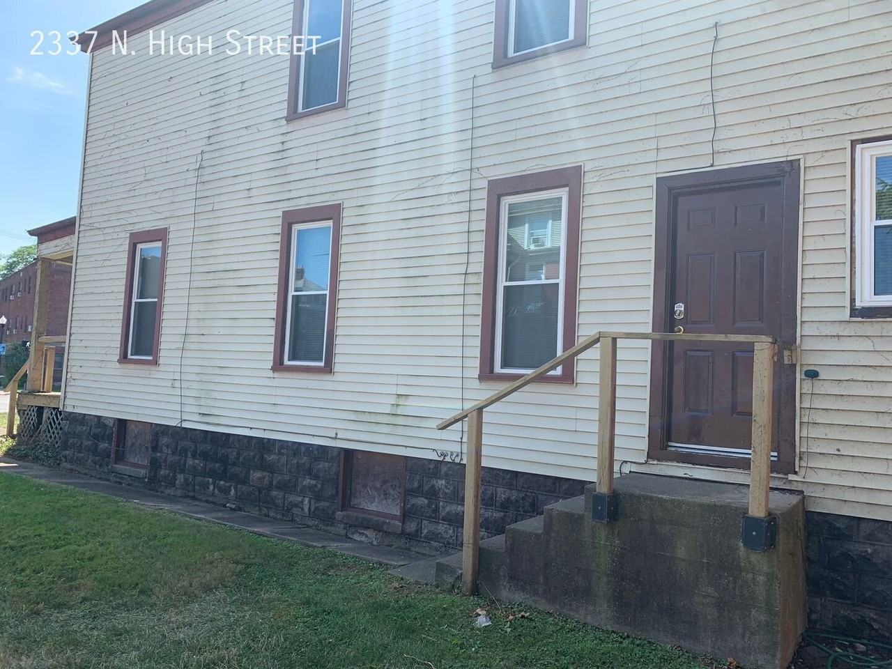 2337 N High St - Photo 2 of 32