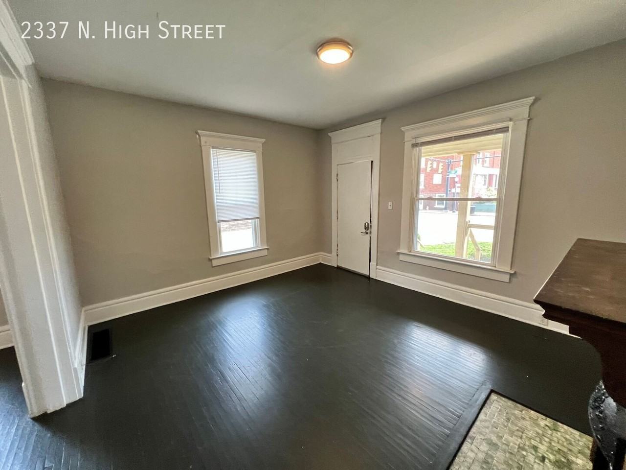 2337 N High St - Photo 4 of 32