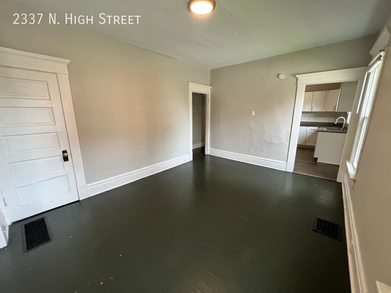 2337 N High St - Photo 6 of 32