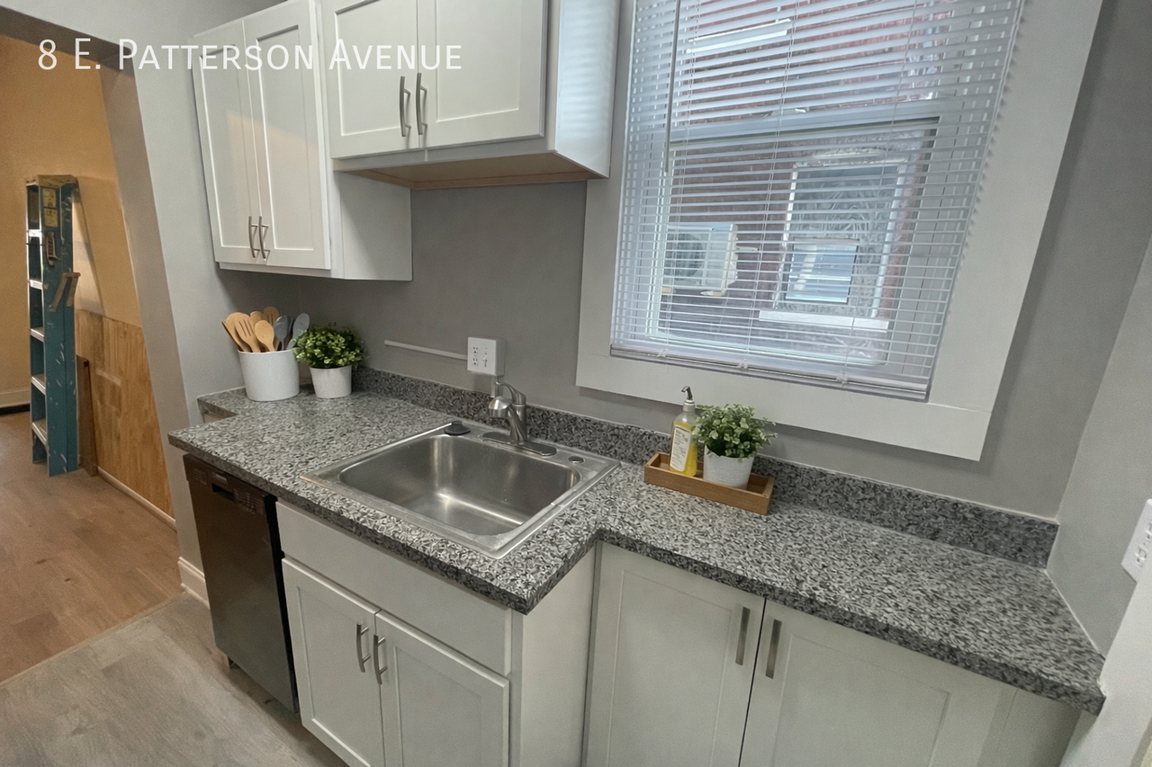 8 E Patterson Ave - Photo 7 of 25