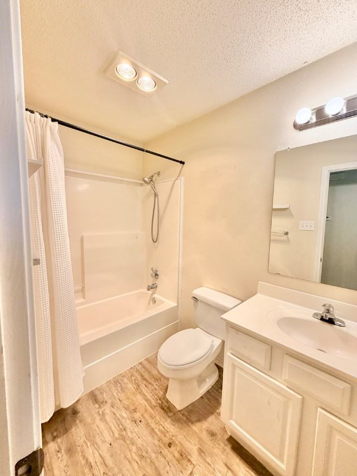 LZ 6202 17th Street - Photo 7 of 12