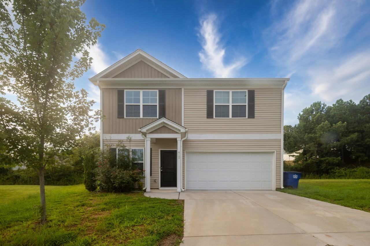 412 Melshire Ct - Photo 3 of 33