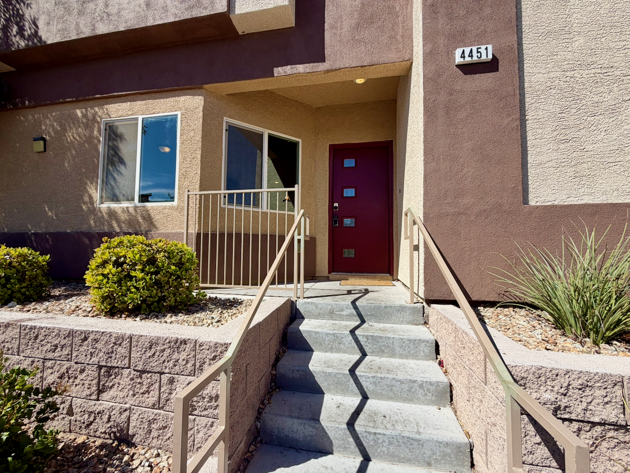 4451 Sapphire Moon Ave - Photo 3 of 50
