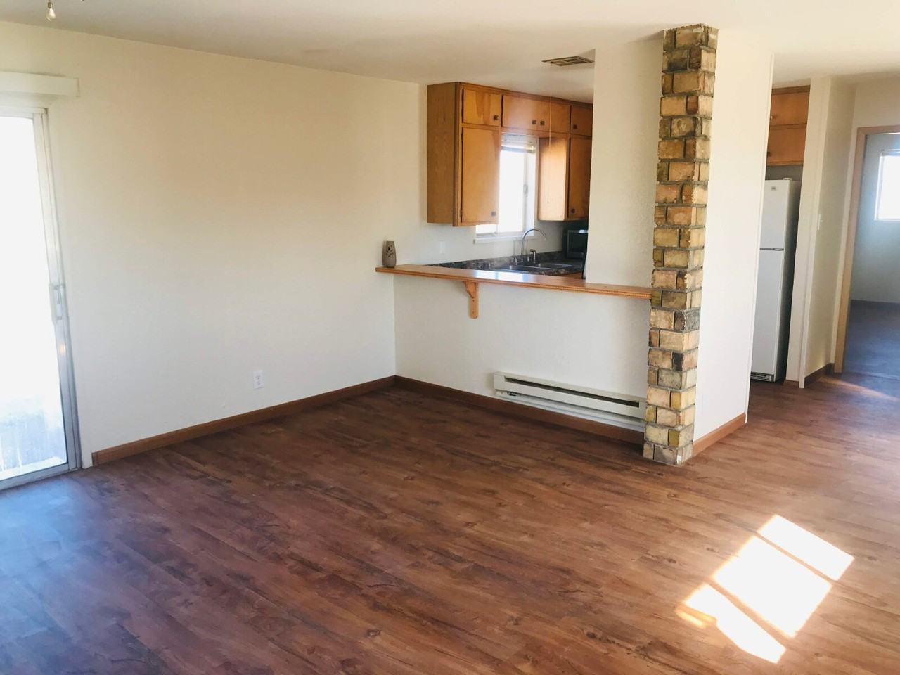 1070 Us Highway 50 Unit B - Photo 5 of 7