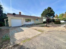 8724 Ne Beech St - Photo 1 of 1