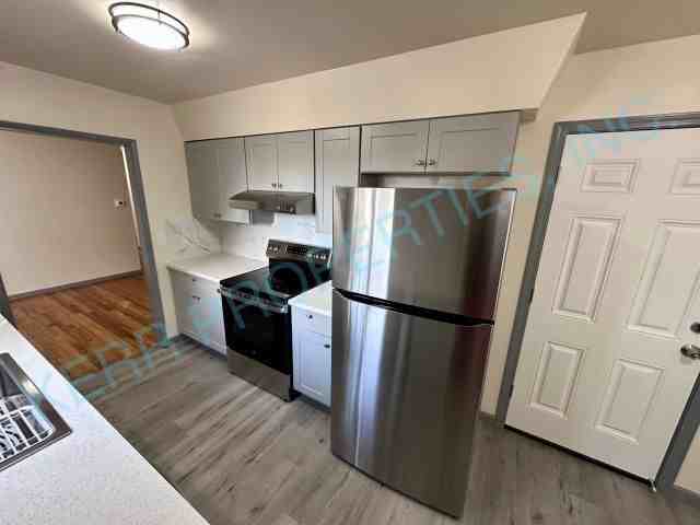 8724 Ne Beech St - Photo 7 of 23