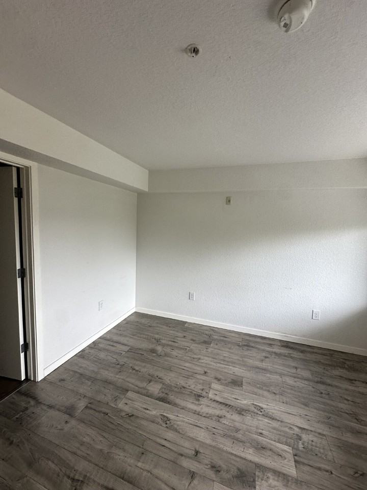 2830 E College Ave Unit 302 #2 - Photo 3 of 40