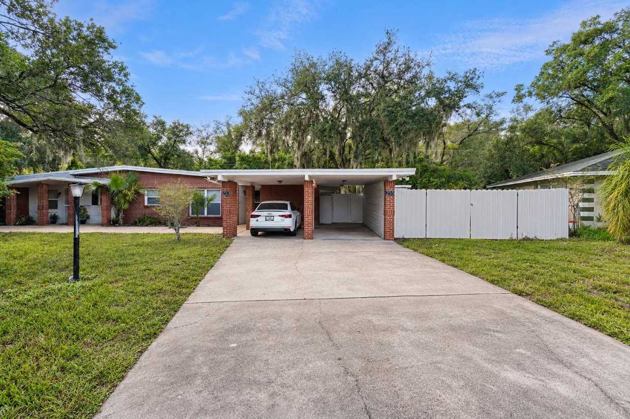 255 Ashwood Dr - Photo 2 of 20