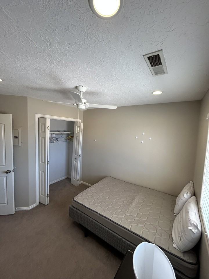 444 Sunland Dr #62 - Photo 7 of 10