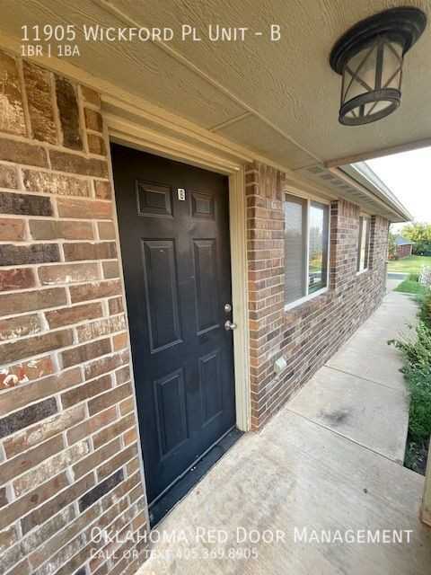 11905 Wickford Pl #B