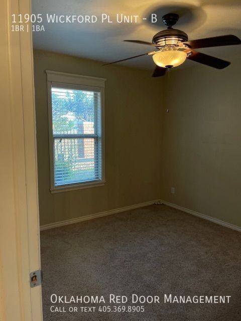11905 Wickford Pl #B - Photo 3 of 6