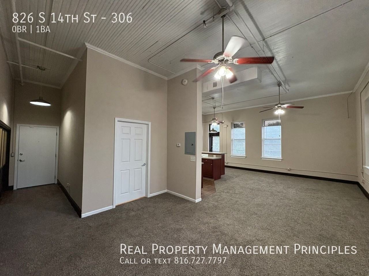 826 S 14th St #306 - Photo 2 of 4