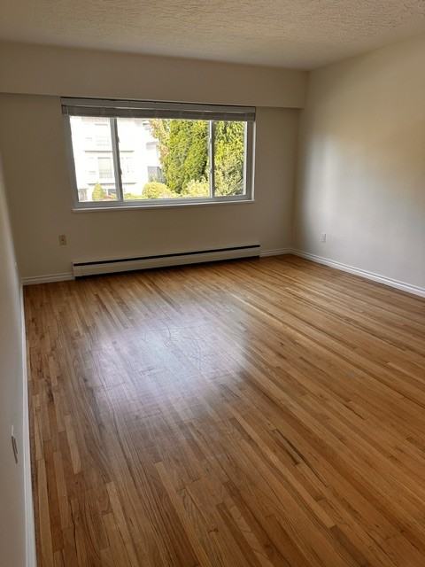 1364 West 10th Avenue - Photo 5 of 9