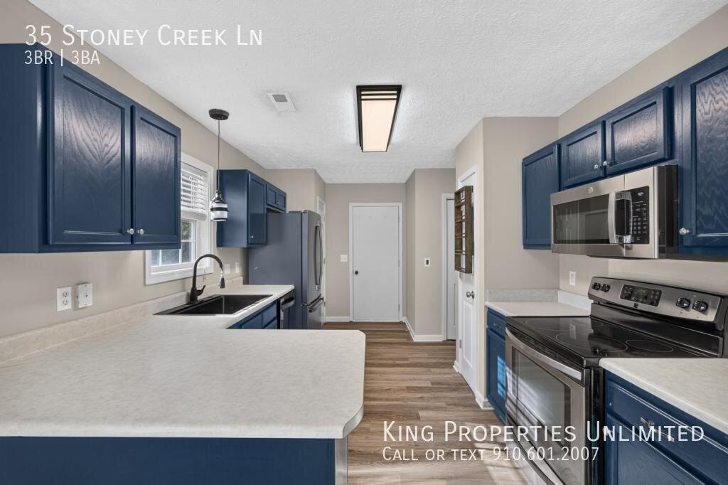 35 Stoney Creek Ln - Photo 3 of 34