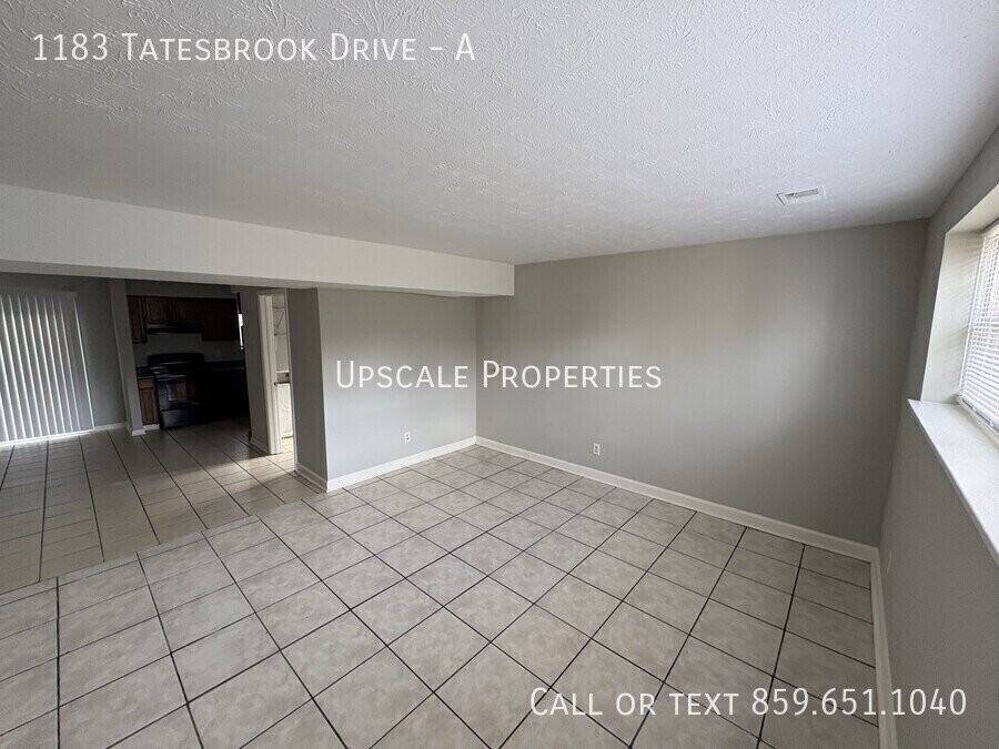 1183 Tatesbrook Dr #A - Photo 5 of 18