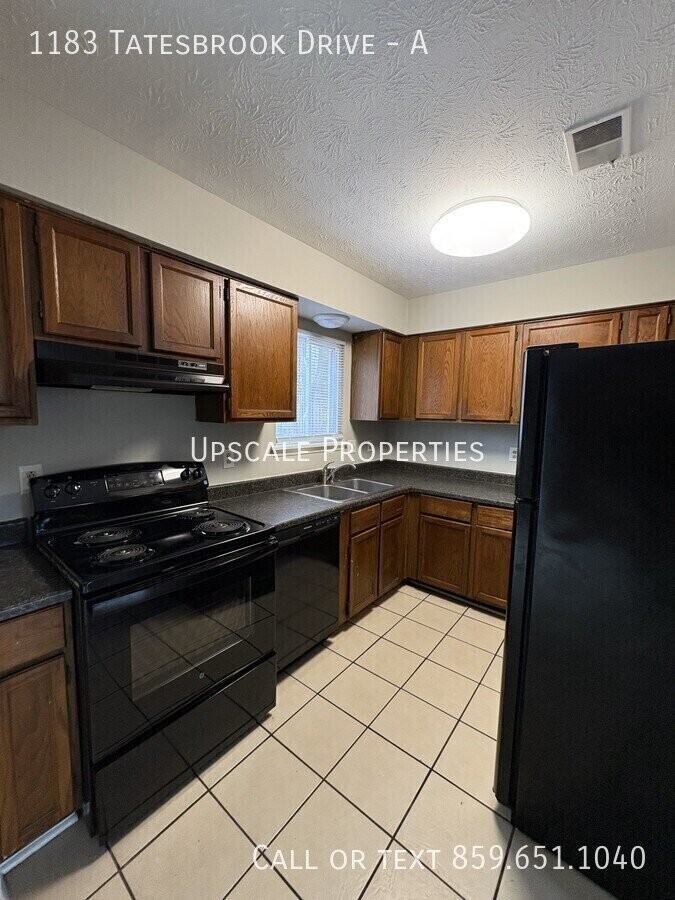 1183 Tatesbrook Dr #A - Photo 7 of 18
