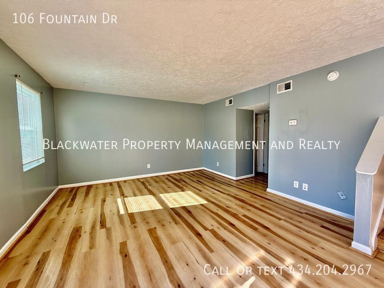 106 Fountain Dr - Photo 3 of 14