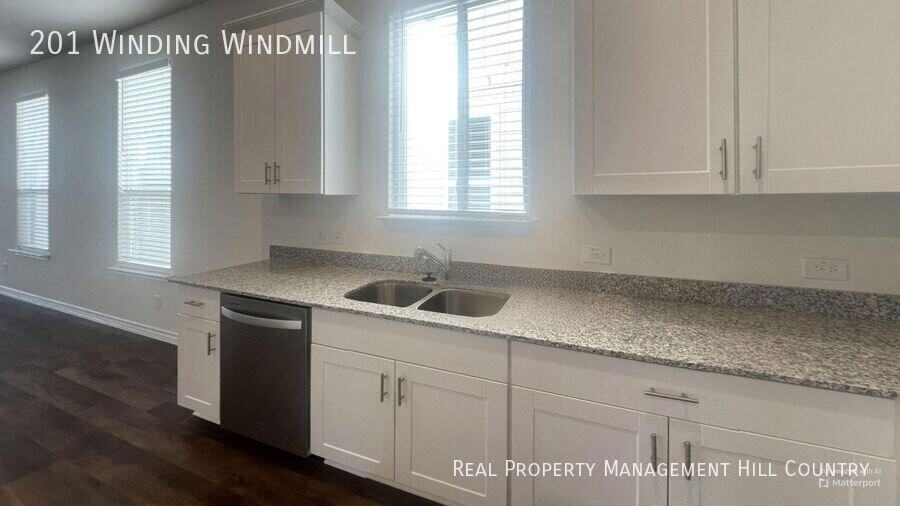 201 Winding Windmill - Photo 5 of 23