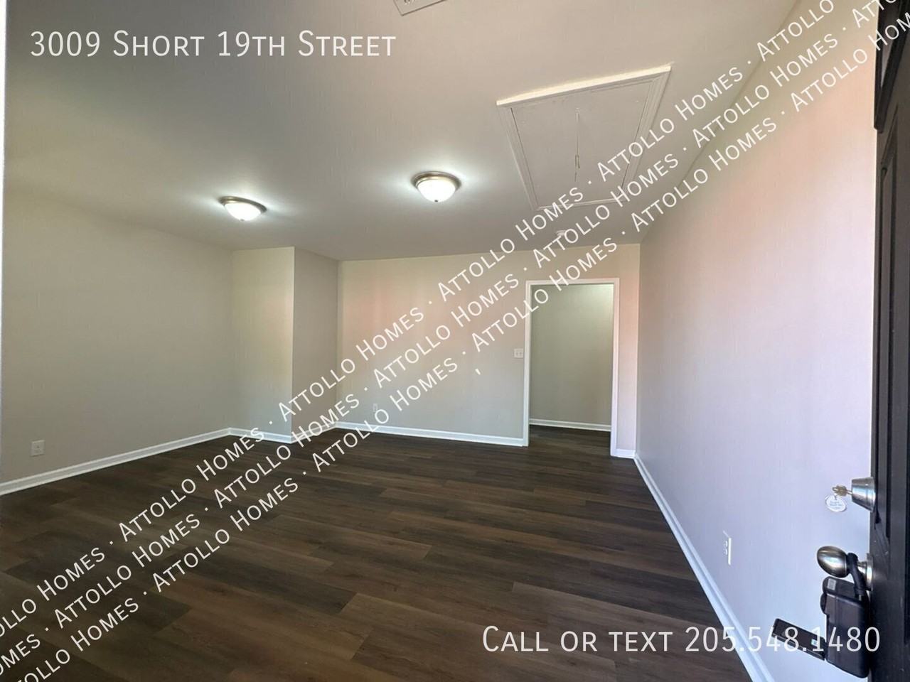 3009 Short 19th St - Photo 4 of 24
