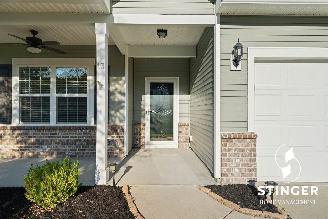 13 Keowee Ln - Photo 3 of 42