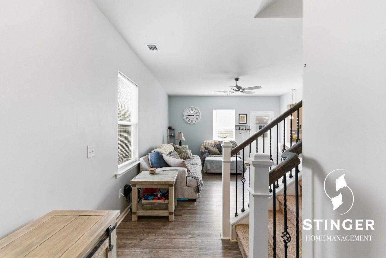 64 Brasstown Way - Photo 4 of 40