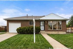 featured image of 960 W 70th Pl