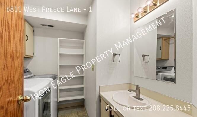 6811 W Preece Ln - Photo 7 of 12