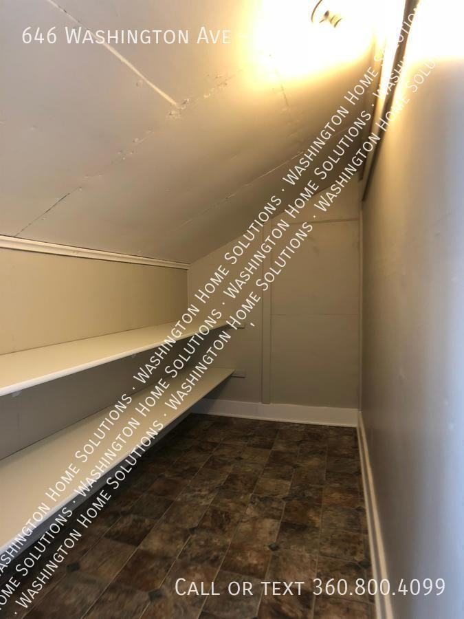 646 Washington Ave #1 - Photo 5 of 14