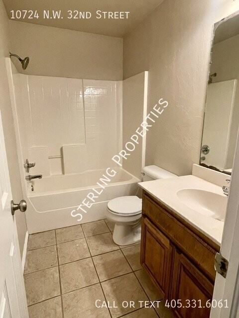 10724 Nw 32nd St - Photo 3 of 34