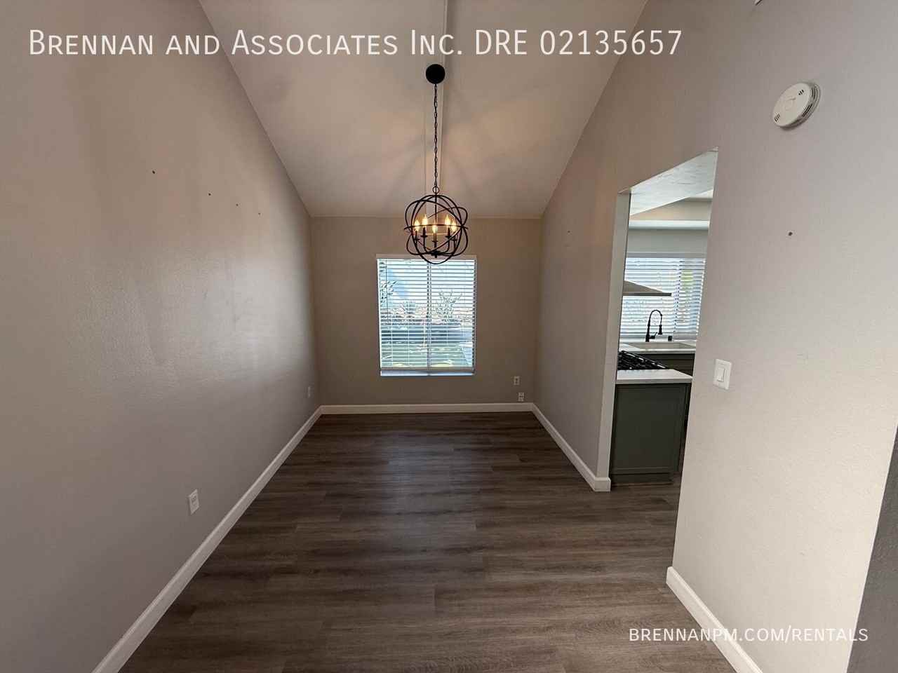 1286 Sonoma Ct - Photo 7 of 32