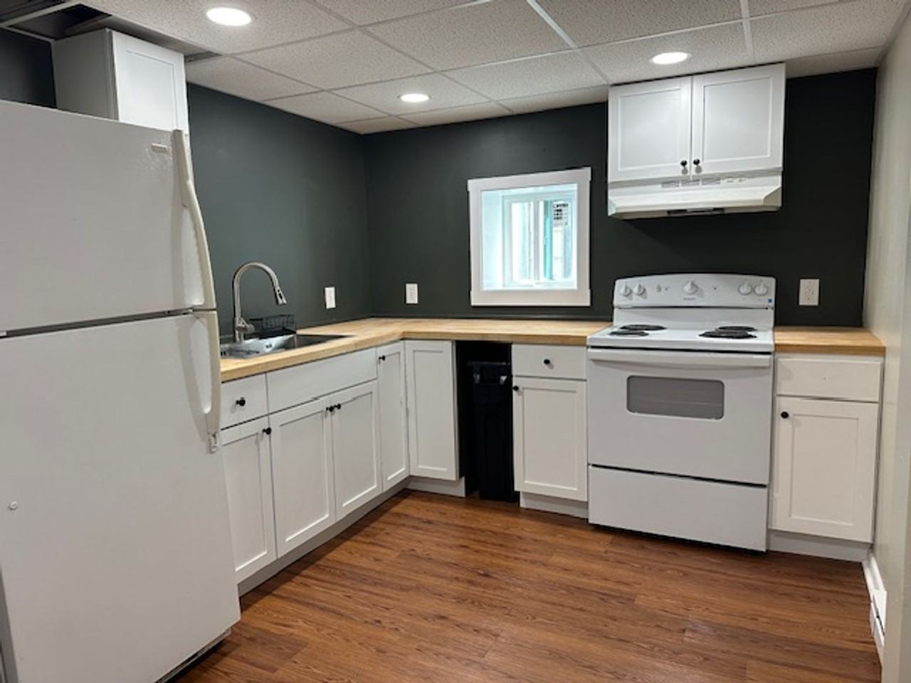 349 N Hanover St - Photo 7 of 13