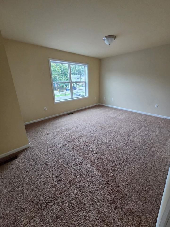 2088 Market Street Ext - Photo 2 of 10