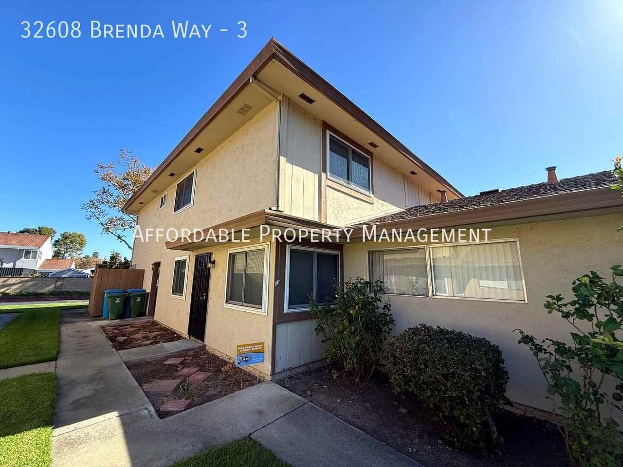 32608 Brenda Way #3 - Photo 3 of 18