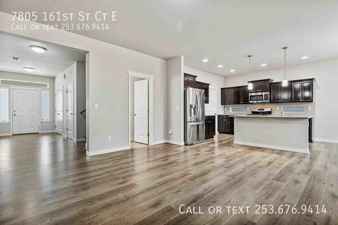 7805 161st Street Ct E - Photo 7 of 28