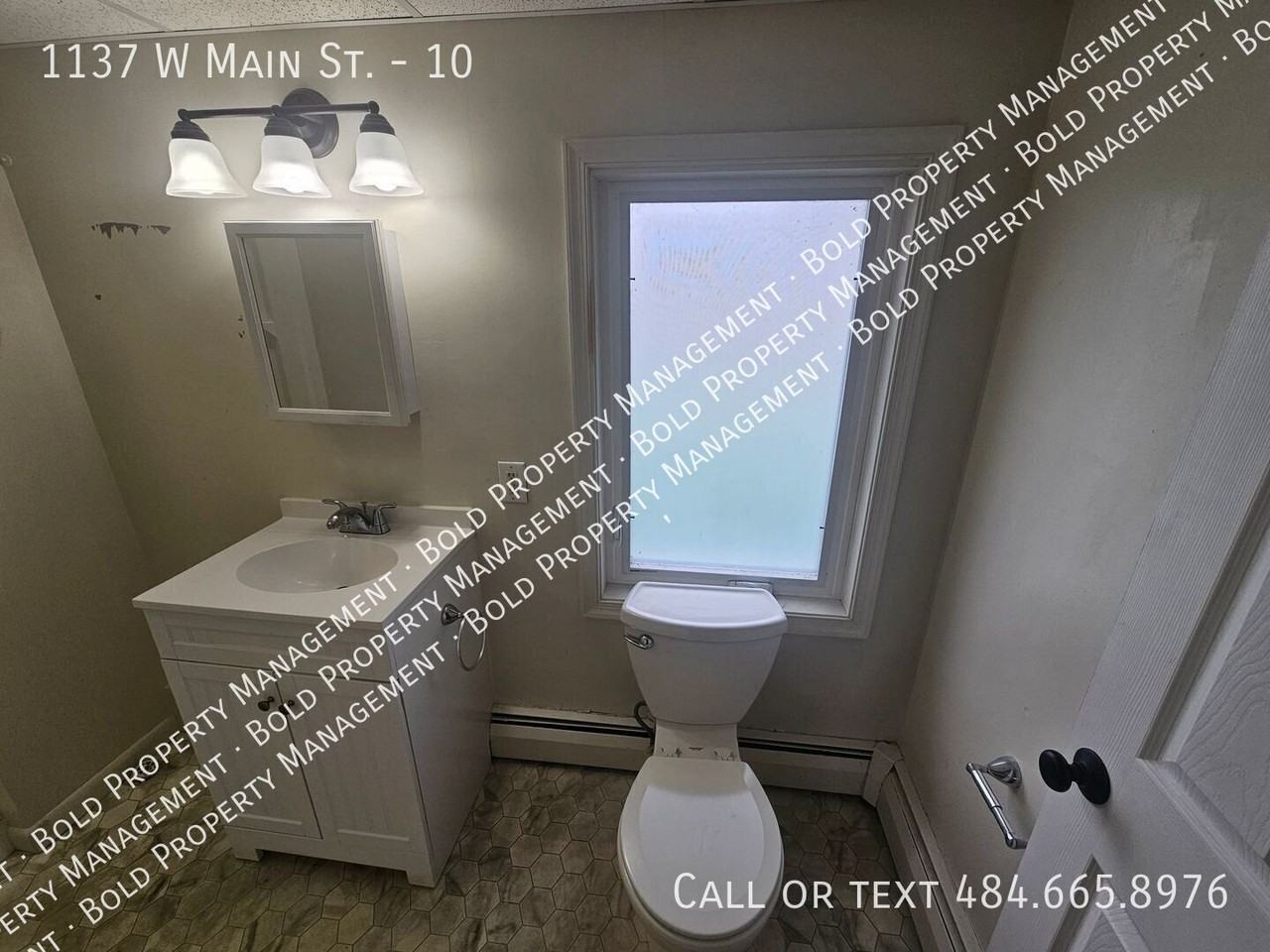 1137 W Main St #10 - Photo 7 of 10