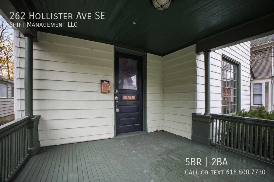262 Hollister Ave Se - Photo 4 of 19