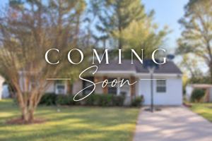 featured image of 3035 Briarwood Dr