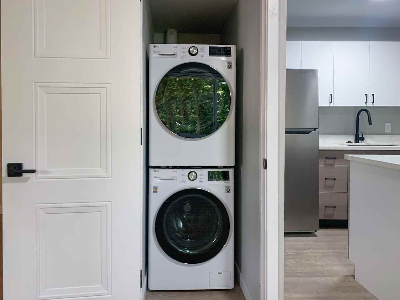 50 Devon Ct #B6 - Photo 6 of 10