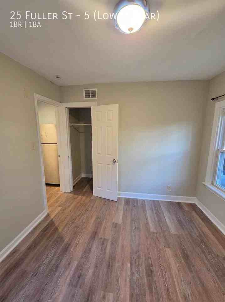 25 Fuller St #5LOWERREAR - Photo 2 of 6